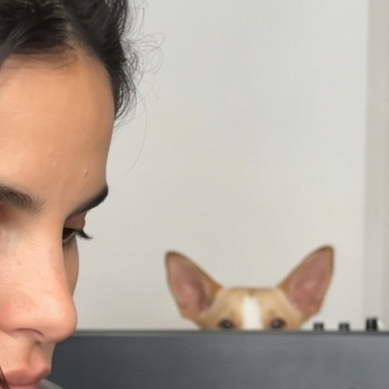 Rosa Sophia y su perro